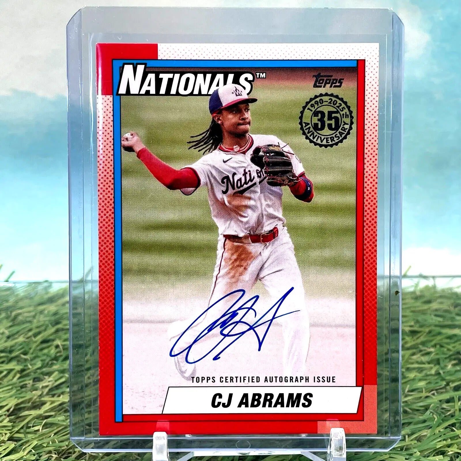 Abrams 35th anniversary autographed baseball card from 2025 Topps Series 1