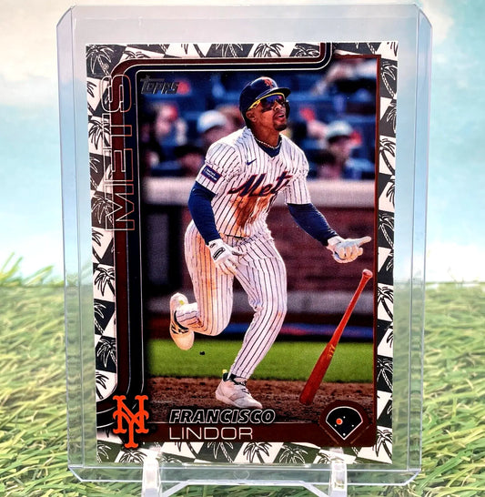 Francisco Lindor Spring Training Foil #350 baseball card from 2025 Topps Series 1
