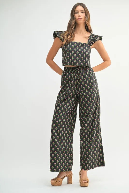 MABLE Floral Print Ruffle Top and Pants Set