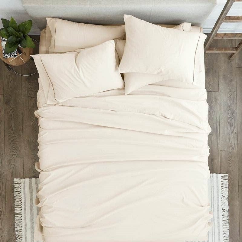Twin Ivory Beige 4-Piece Soft Wrinkle Resistant Microfiber/Polyester Sheet Set-2