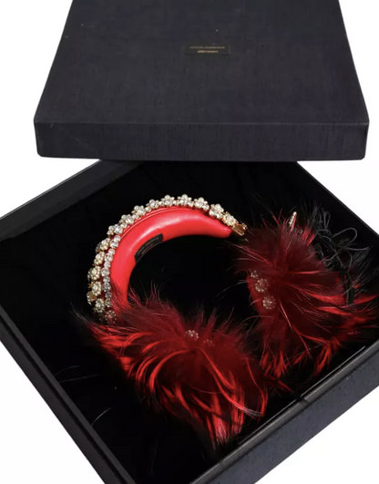 Red hair clip with feathers in a black box