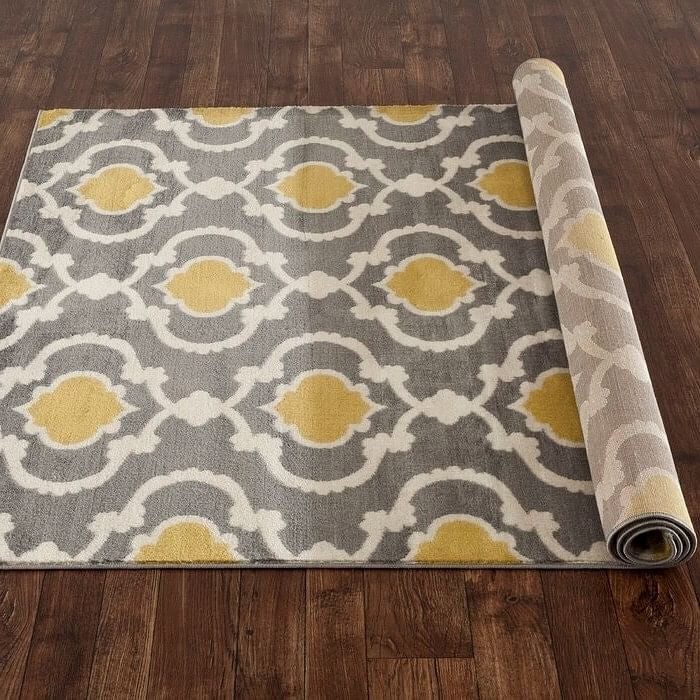 5'3" x 7'3"' Grey Yellow Trellis Geometric Polpropylene Area Rug-0