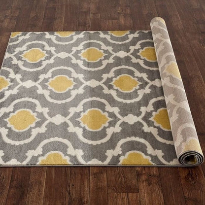 5'3" x 7'3"' Grey Yellow Trellis Geometric Polpropylene Area Rug-0
