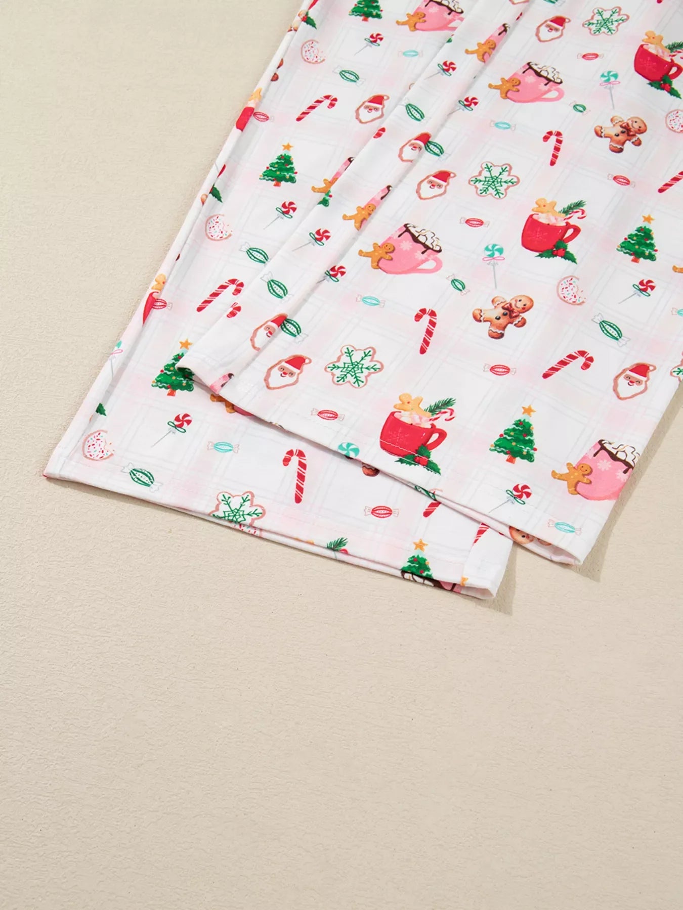 Christmas Spirit Cute Holiday Print Short Sleeve Shirt and Pants 2pcs Pajama Set