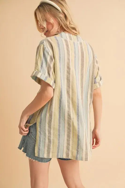Aemi + Co Side Slit Striped Short Sleeve Blouse