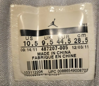 Air Jordan cool grey shoe size label with black text and Jumpman logo