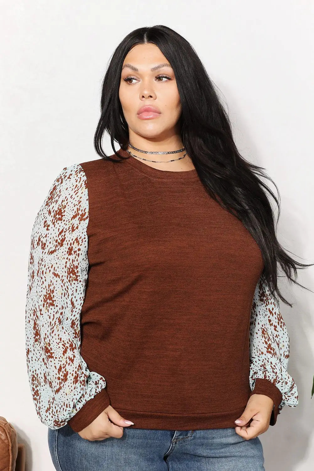 And The Why Full Size Foil Printed Sleeve Top - Brown / S