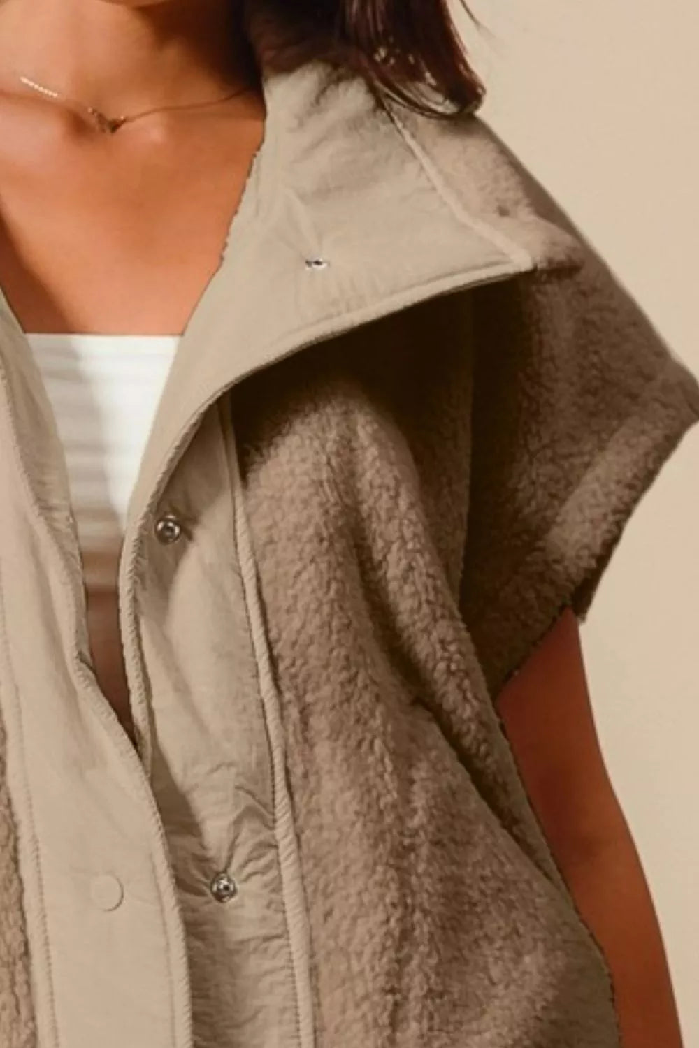 SO ME Over Sized Soft Sherpa Fur Sleeveless Vest Jacket