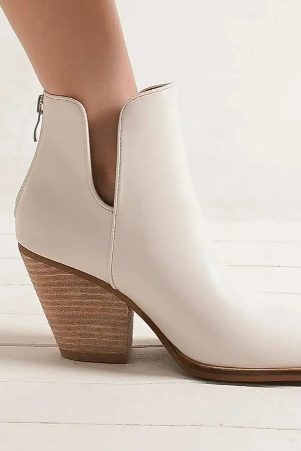 White leather ankle boots with wooden block heel and side zipper for stylish block heel ankle footwear