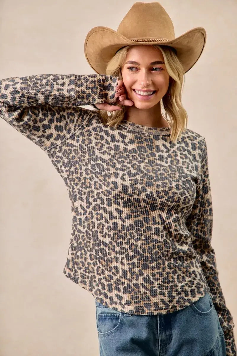 BiBi Leopard Print Washed Waffle Thermal Top with Thumb