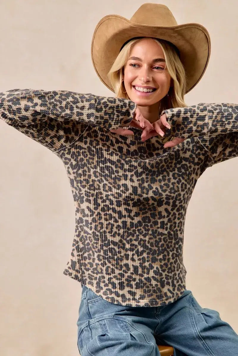 BiBi Leopard Print Washed Waffle Thermal Top with Thumb