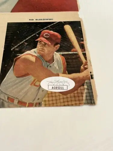 Ted Kluszewski baseball card featured in Birdie Tebbetts signed magazine page photo