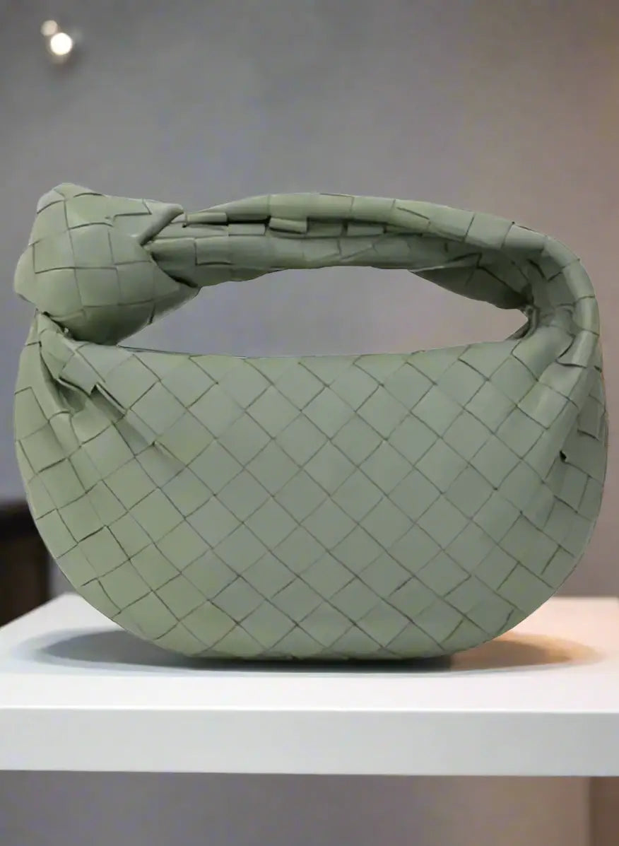 Bottega Veneta GRAY LEATHER HANDBAG - Handbags