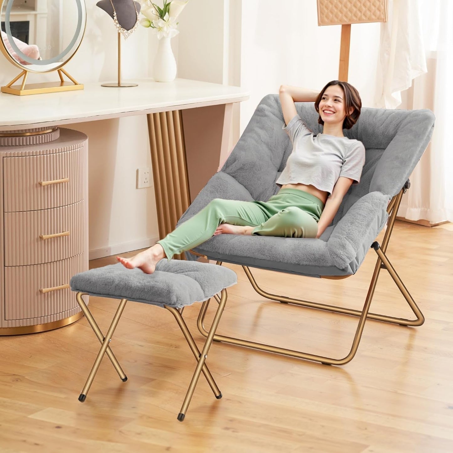 ExtraLarge Grey Ultrasoft FauxFur Saucer Chair Foldable-4