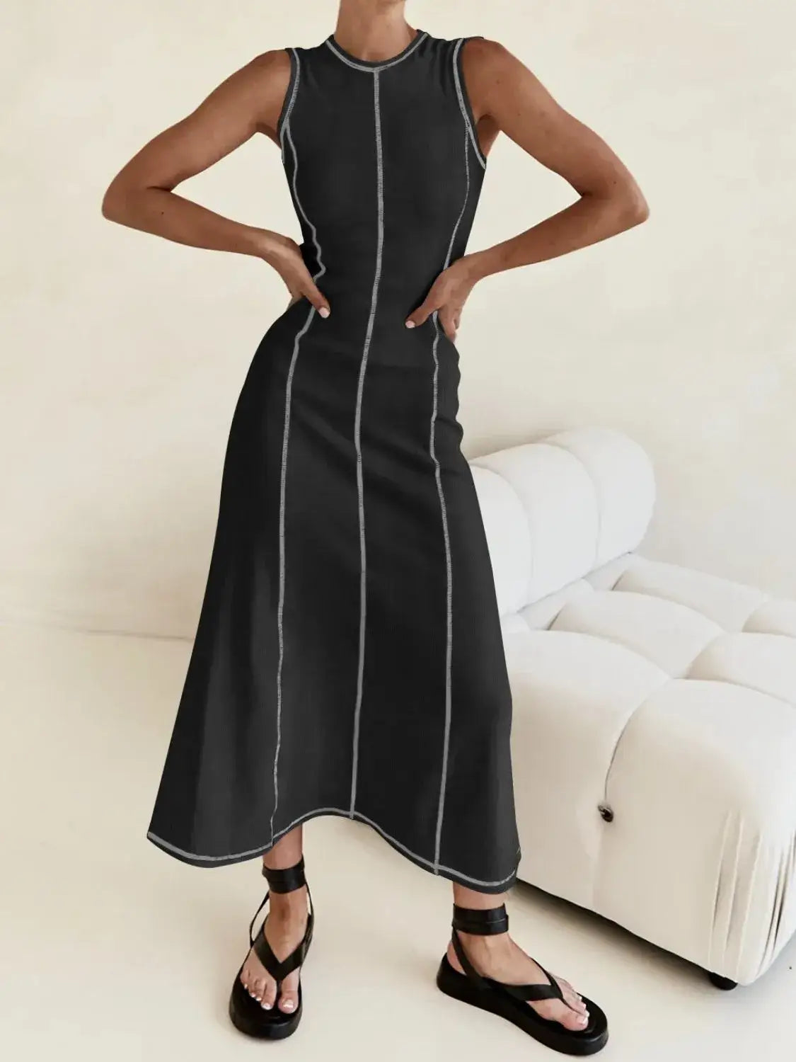 Contrast Stitching Round Neck Sleeveless Midi Dress - dress