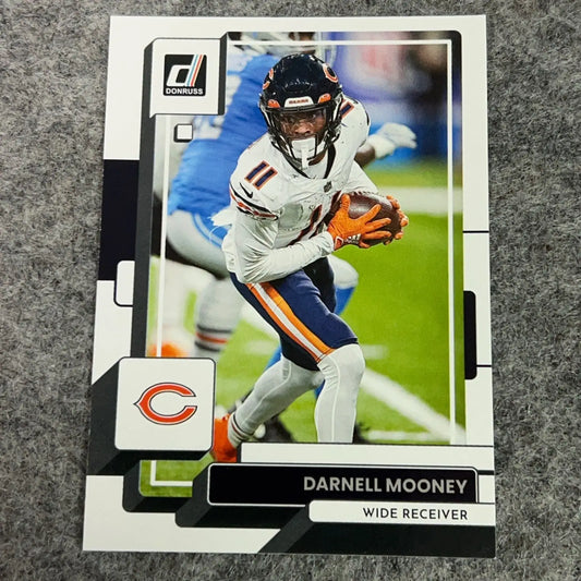 Football trading card featuring Darnell Mooney of the Chicago Bears from 2022 NFL season