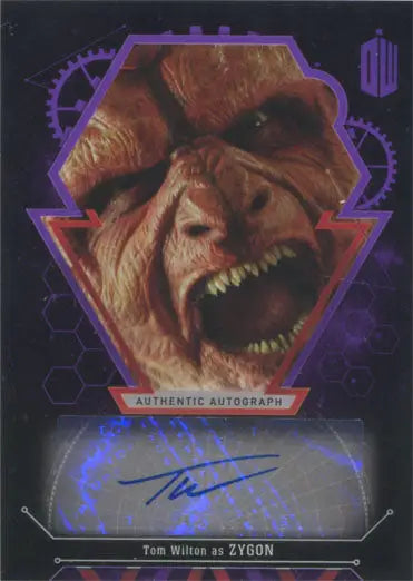 Snarling alien face in purple frame on Tom Wilton Autograph Card from Doctor Who trading cards