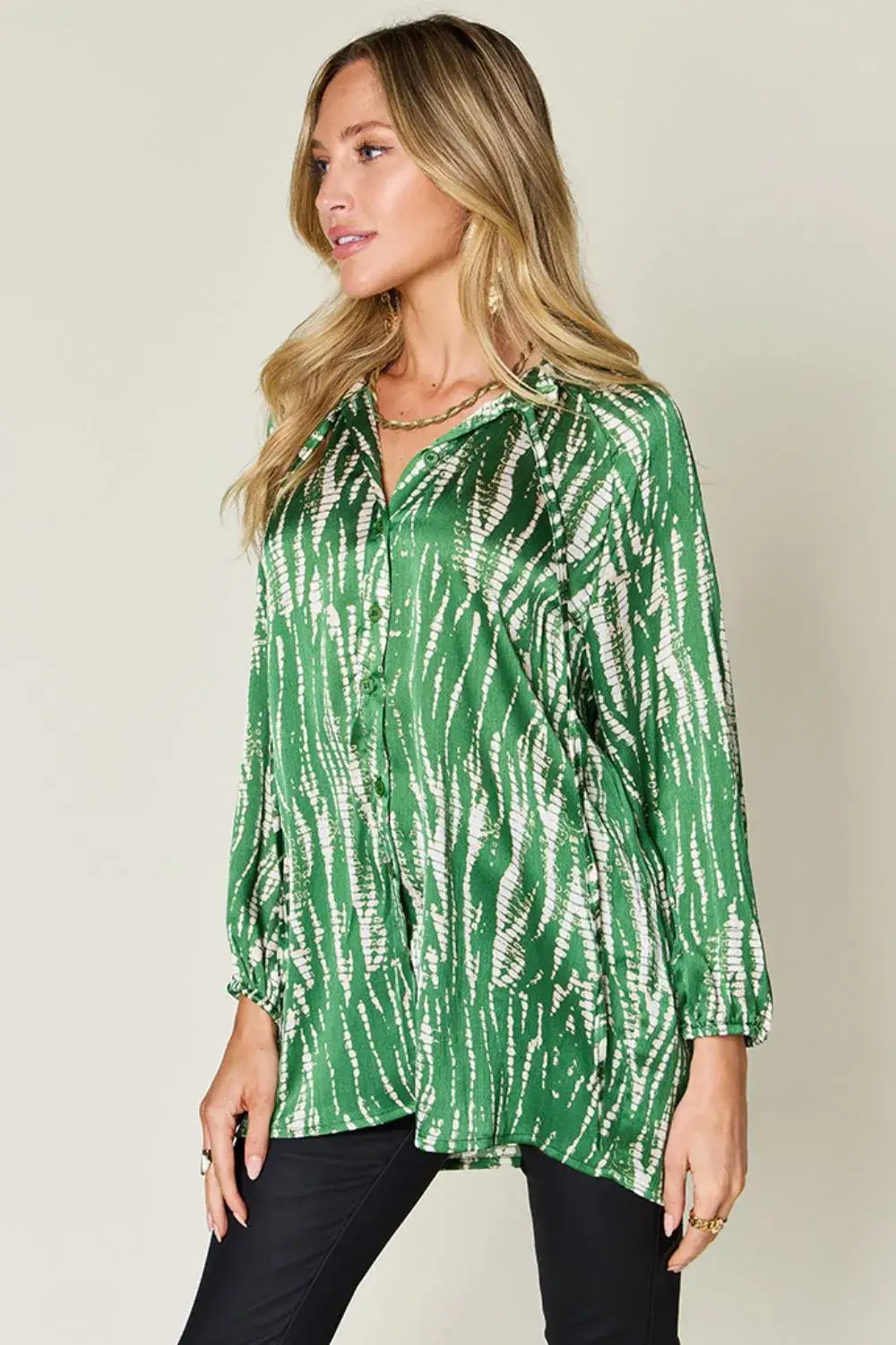 Green tie-dye long sleeve shirt with relaxed fit, size printed button-up design