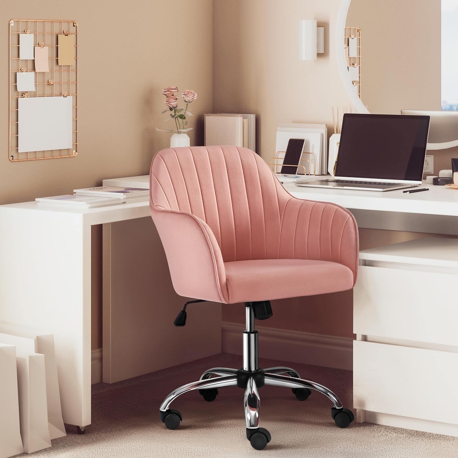 Pink Desk Chair Cute Office Chair Velvet Vanity Chair Desk Chair Comfy Modern Aesthetic Accent Chair Height Adjustable 360° Swivel Computer Chair for Bedroom-1
