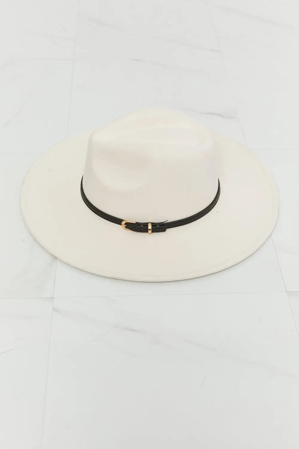 Fame Keep It Classy Fedora Hat - Beige / One Size
