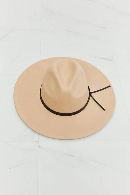 Fame Make It Work Fedora Hat - Beige / One Size