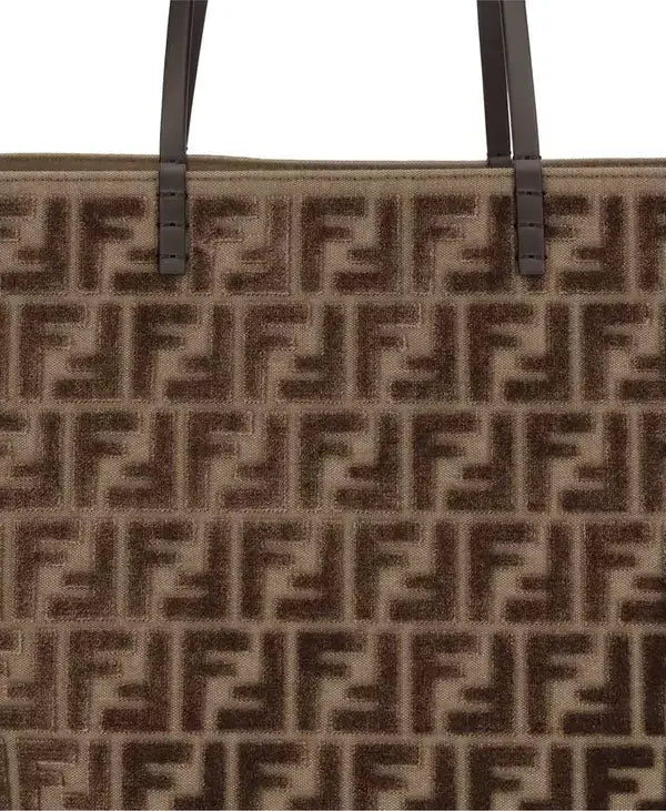FENDI FF Logo Tote Bag – Timeless Italian Luxury | STORE 7994 - Tote bag
