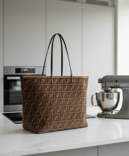 FENDI FF Logo Tote Bag – Timeless Italian Luxury | STORE 7994 - Tote bag