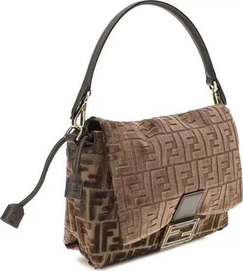 FENDI Medium Mamma Baguette Shoulder Bag – Iconic Luxury | STORE 7994 - Shoulder bag