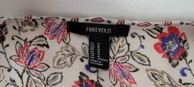 Bohemian long sleeve floral dress with Forever 21 tag size medium made in Vietnam