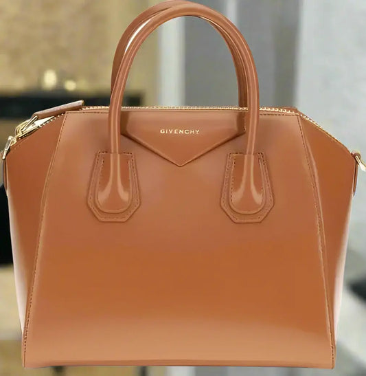 GIVENCHY Small Antigona Handbag – Luxury Iconic Style | STORE 7994