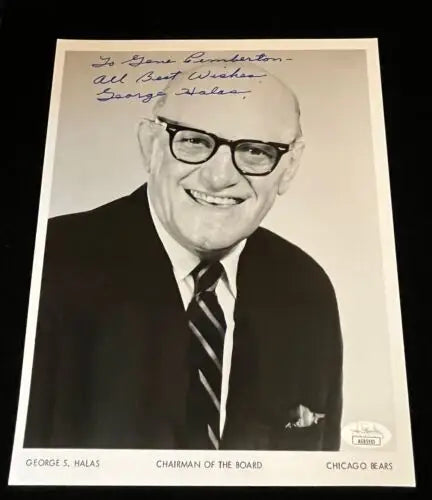 Autographed George Halas photograph for Chicago Bears collectors and trading cards enthusiasts