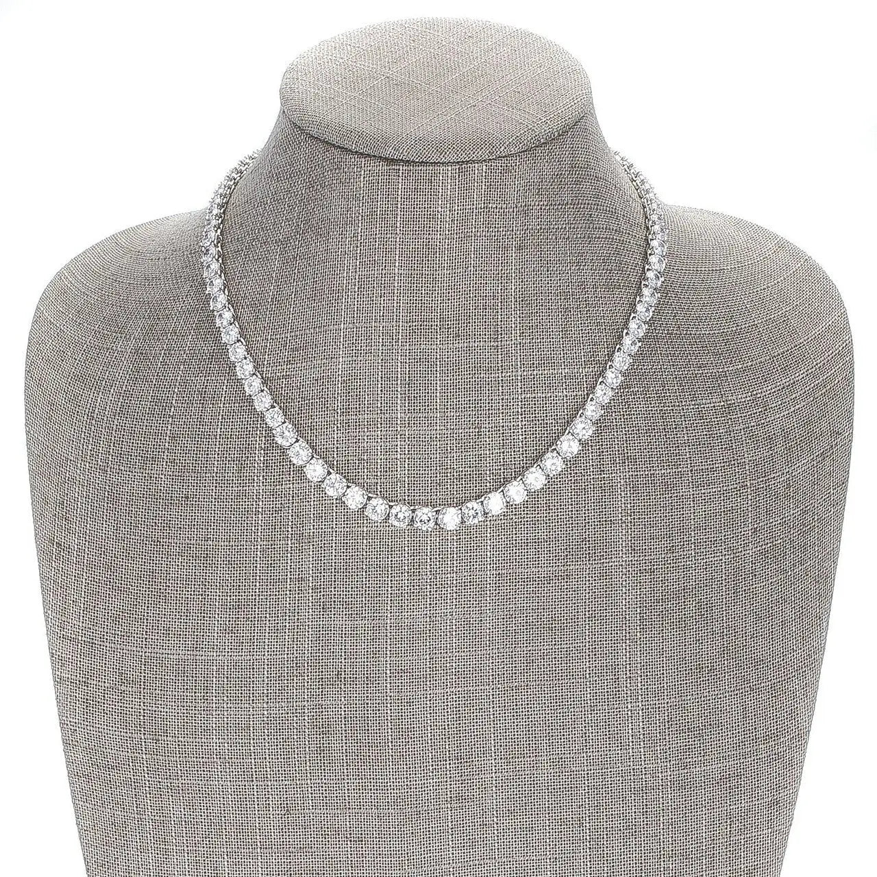 Graduated Cubic Zirconia Necklace.. - Necklace