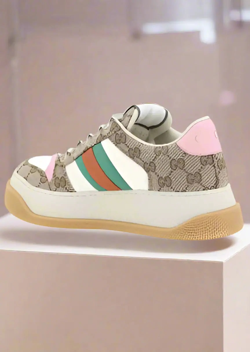GUCCI women’s GG CANVAS SNEAKERS - Sneakers