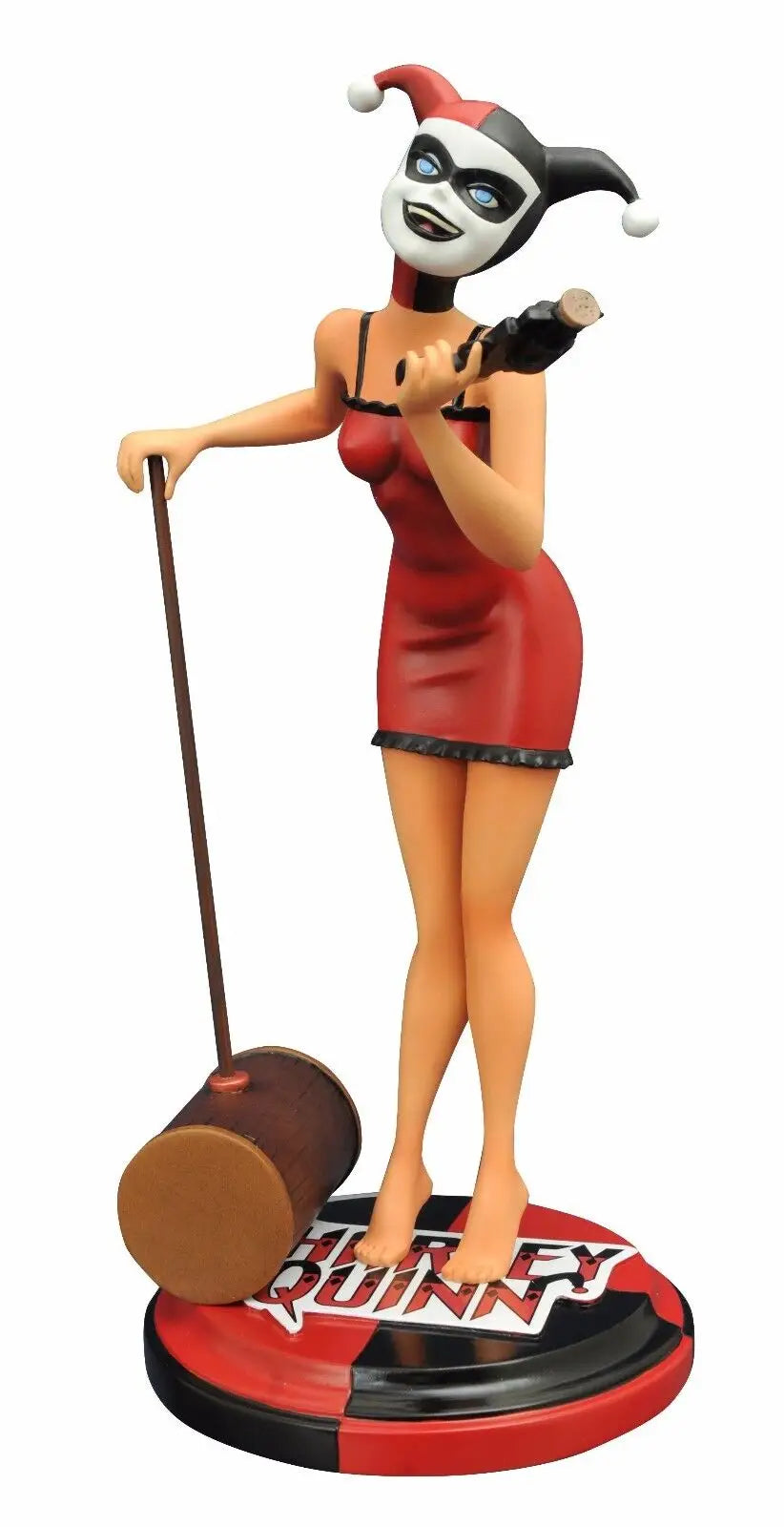 Harley Quinn Mad Love Statue by Diamond Select Toys from Batman TAS Animated Series