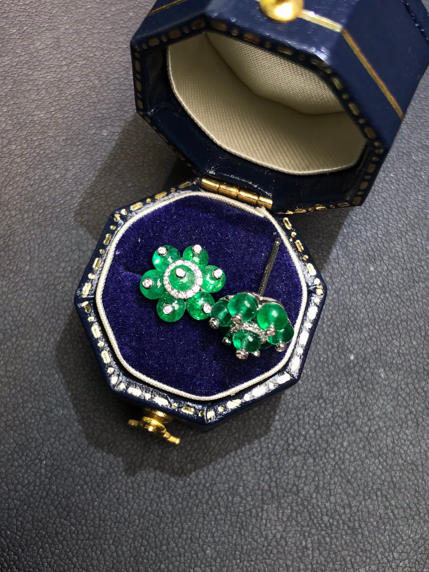18K Yellow Gold And Emerald Bead Earrings