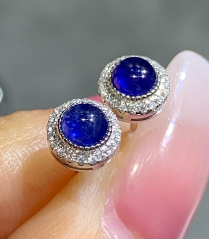 18K Gold Sapphire Stud Earrings