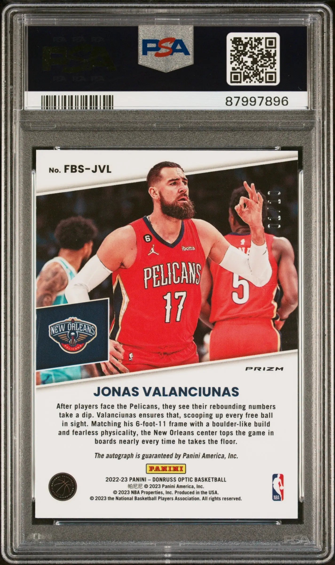 Encased Jonas Valanciunas 2022 Donruss Optic Fast Break Gold Auto card in red Pelicans jersey