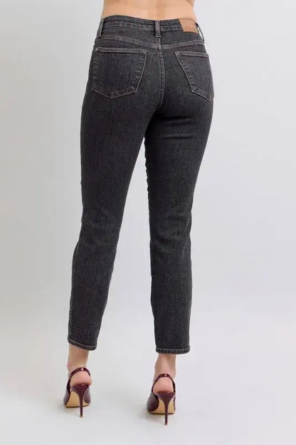 Judy Blue Full Size Mid Rise Tummy Control Slim Jeans Plus Size - Jeans Plus Size