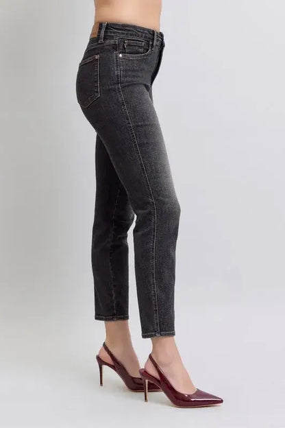 Judy Blue Full Size Mid Rise Tummy Control Slim Jeans Plus Size - Jeans Plus Size