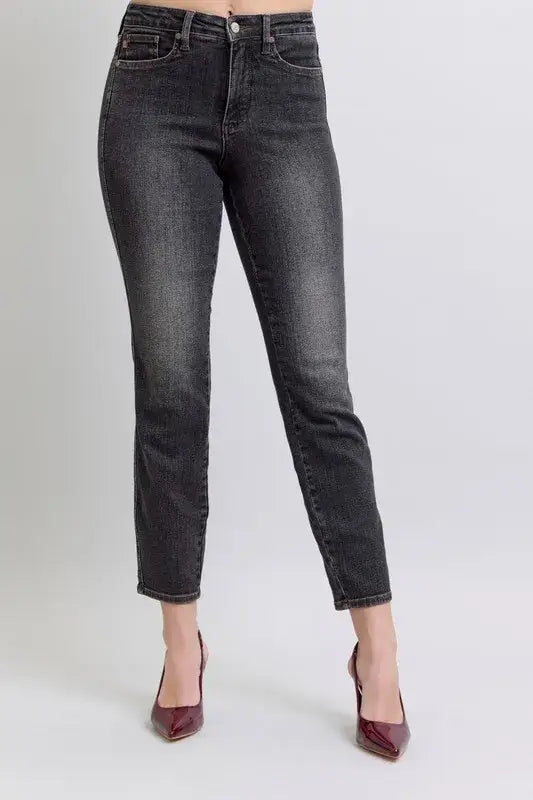 Judy Blue Full Size Mid Rise Tummy Control Slim Jeans Plus Size - Jeans Plus Size