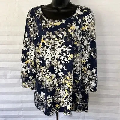 Karen Scott women’s long-sleeve navy blue floral print blouse in size XL
