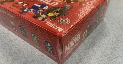 Kidrobot Marvel Micro MunnyWorld Action Figure Display Blind Box Case 20ct