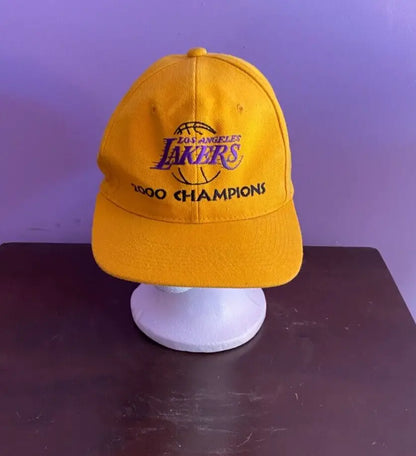 Yellow Los Angeles Lakers 2000 Champions NBA hat, basketball championship NBA cap