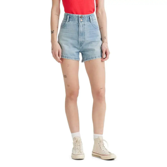 Light blue denim shorts with high waist and contrast stitch from Levis Women’s collection