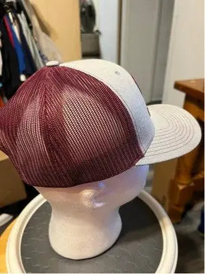 Men’s Ariat Richardson One Size Grey Maroon Trucker Hat