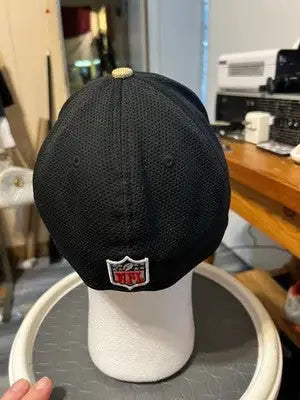 Men’s New Era Saints Fitted Hat One Size Black Gold - Fitted Hat