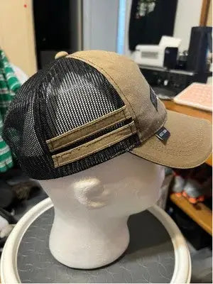 Men’s Signatures Team Realtree beige black mesh trucker hat with tan stripes