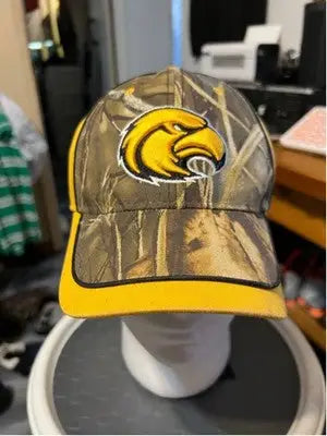 Men’s The Game USM Golden Eagles camo baseball cap with yellow eagle logo and brim