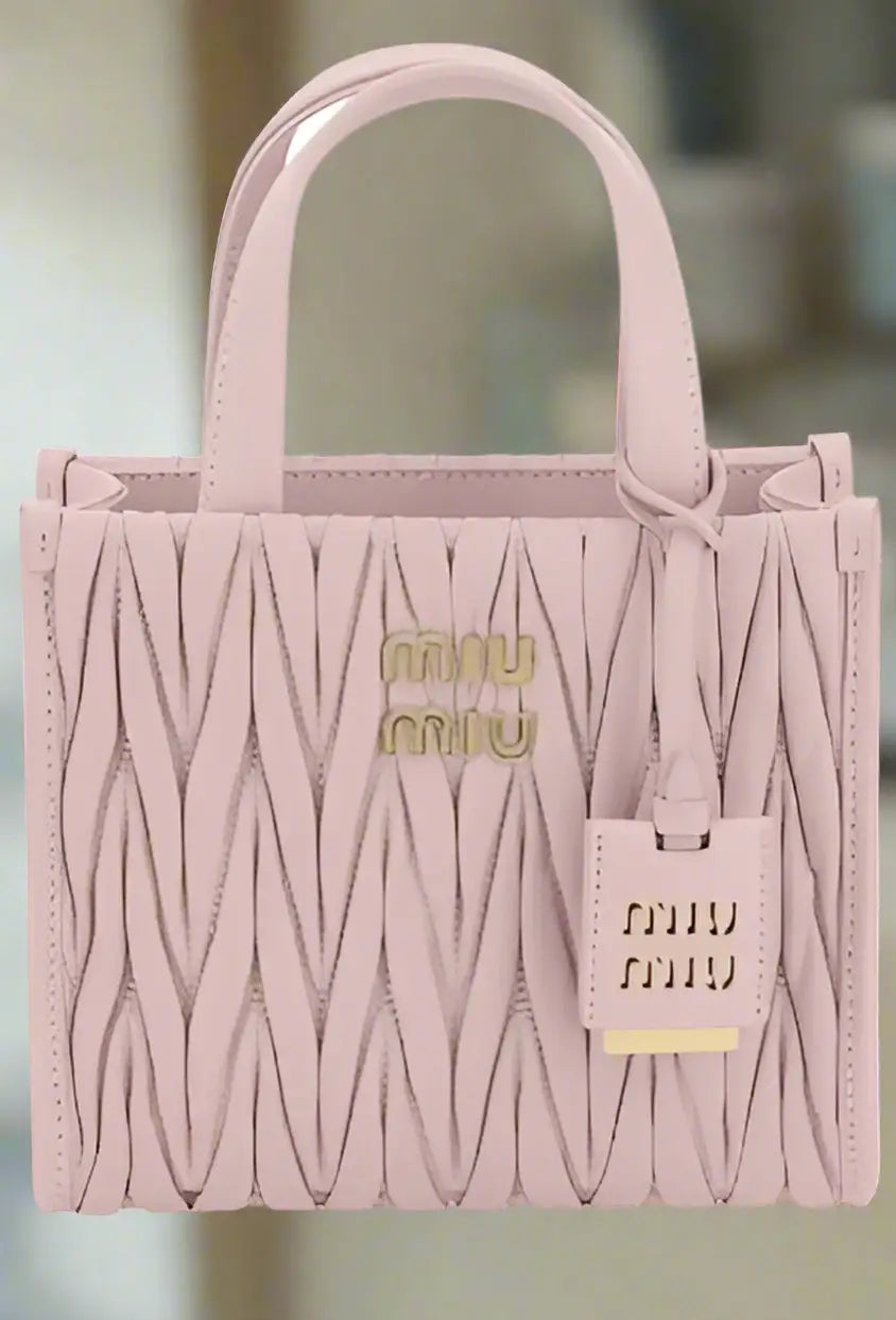 MIU MIU PINK LEATHER MATELASSÉ SHOULDER BAG - Tote