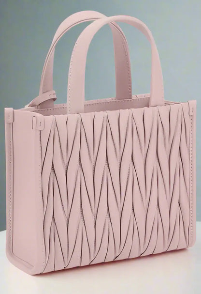 MIU MIU PINK LEATHER MATELASSÉ SHOULDER BAG - Tote